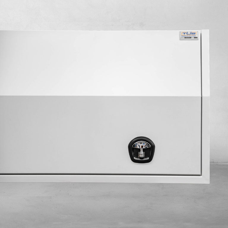 1800 Side Opening Tool box with no Drawers - White